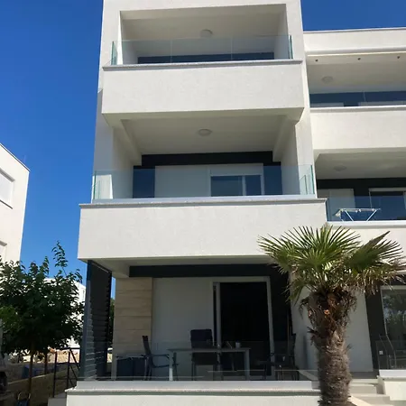 Apartment Kevin Novalja Exterior photo